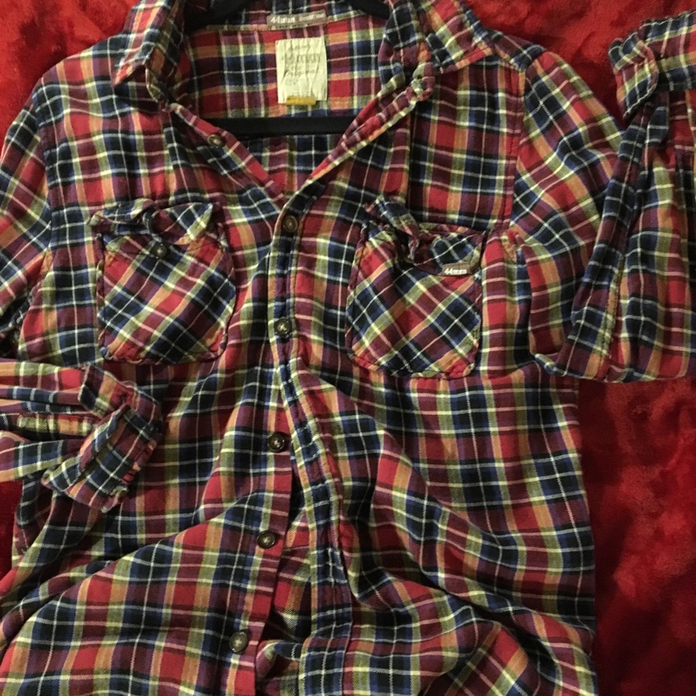 Flannel - Picture 2 of 4